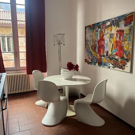 Bohemian - Center Double And Fireplace Master Apartment Como
