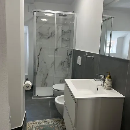 Bohemian - Center Double And Fireplace Master * Como
