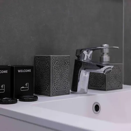 Bohemian - Heart Of Como